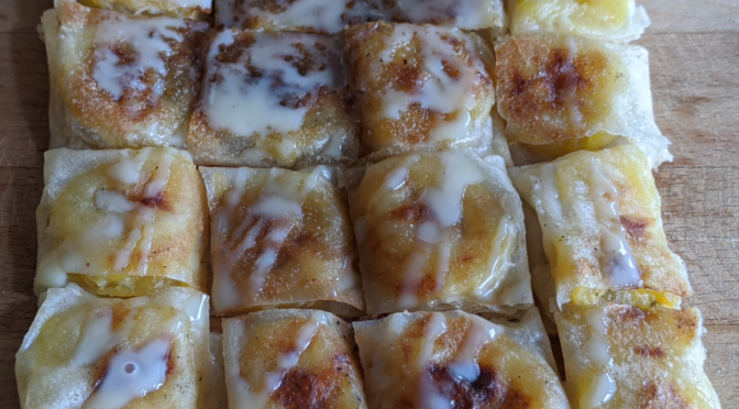 How to cook Thai banana pancake